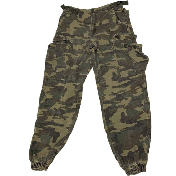 Camo cargo - Picture 2 of 2
